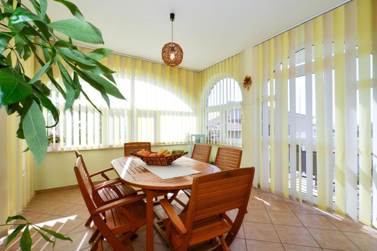 Apartment Una Seget Vranjica Ngoại thất bức ảnh
