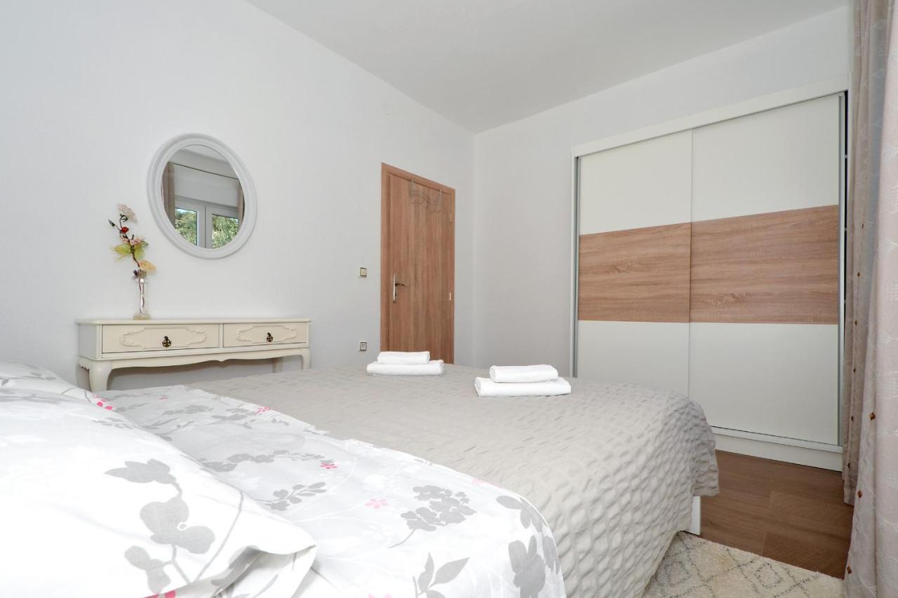 Apartment Una Seget Vranjica Ngoại thất bức ảnh