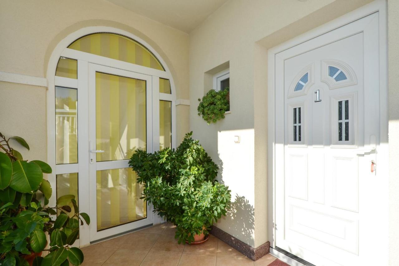 Apartment Una Seget Vranjica Ngoại thất bức ảnh